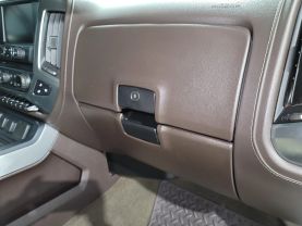 2016 Chevrolet Silverado 1500 Crew Cab - - Image 24