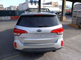 2015 KIA SORENTO