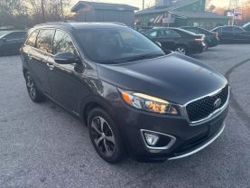 2017 KIA SORENTO SUV V6, GDI, 3.3 LITER EX SPORT UTILITY 4D