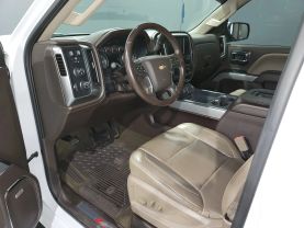 2016 Chevrolet Silverado 1500 Crew Cab - - Image 14