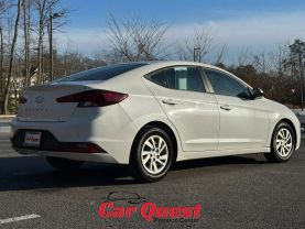 2019 Hyundai Elantra - Image 7