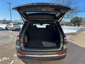 2024 JEEP GRAND CHEROKEE SUV V6, VVT, 3.6 LITER LAREDO X SPORT UTILITY 4D