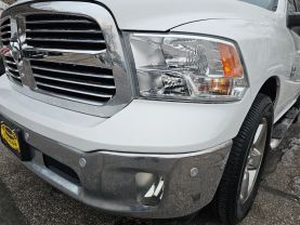 2017 RAM 1500 CREW CAB PICKUP V6, FLEX FUEL, 3.6 LITER SLT PICKUP 4D 5 1/2 FT
