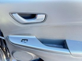 2018 Hyundai Kona Sel Sport Utility 4d - Image 27