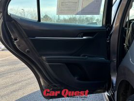 2020 Toyota Camry - Image 12
