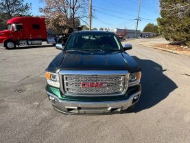 2015 GMC SIERRA 1500 CREW CAB PICKUP V8, ECOTEC3, 5.3 LITER SLT PICKUP 4D 5 3/4 FT