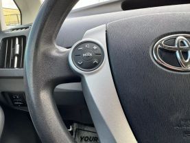 2010 TOYOTA PRIUS HATCHBACK 4-CYL, HYBRID, 1.8 LITER II HATCHBACK 4D