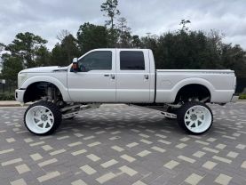 2015 FORD F250 SUPER DUTY CREW CAB PICKUP V8, TURBO DIESEL, 6.7L PLATINUM PICKUP 4D 6 3/4 FT