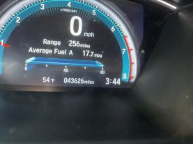 2018 HONDA CIVIC SEDAN 4-CYL, TURBO, 1.5 LITER EX-L SEDAN 4D at T&T Repairables - used car dealership in Spencer, Indiana.