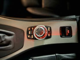 2011 BMW 3 SERIES CONVERTIBLE 6-CYL, 3.0 LITER 328I CONVERTIBLE 2D