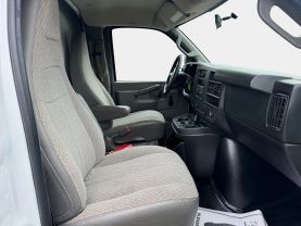 2016 CHEVROLET EXPRESS COMMERCIAL CUTAWAY CUTAWAY V8, FLEX FUEL, 6.0 LITER CUTAWAY VAN 2D