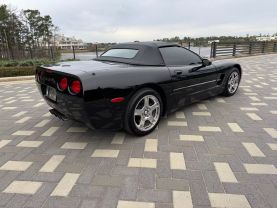 1998 CHEVROLET CORVETTE CONVERTIBLE V8, 5.7 LITER CONVERTIBLE 2D