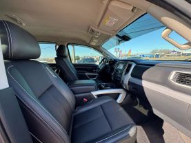 2017 NISSAN TITAN XD CREW CAB PICKUP V8, TURBO DIESEL, 5.0L PRO-4X PICKUP 4D 6 1/2 FT