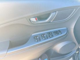 2018 Hyundai Kona Sel Sport Utility 4d - Image 19