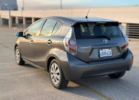 2012 TOYOTA PRIUS C HATCHBACK 4-CYL, HYBRID, 1.5 LITER FOUR HATCHBACK 4D