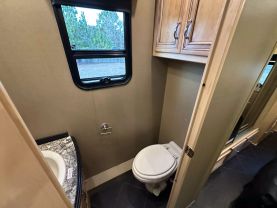 Used 2015 NEWMAR CANYON STAR - - 3914 - LA Auto Star located in Virginia Beach, VA