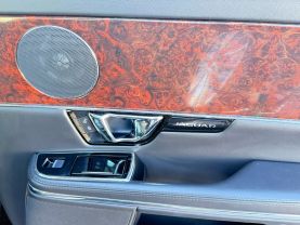 2016 Jaguar Xj Xj R-sport Sedan 4d - Image 29