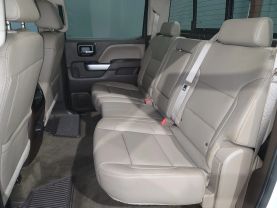 2016 Chevrolet Silverado 1500 Crew Cab - - Image 17
