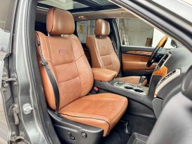 2011 JEEP GRAND CHEROKEE SUV V8, 5.7 LITER OVERLAND SPORT UTILITY 4D