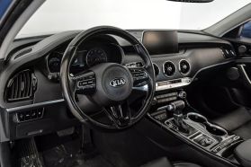2019 KIA STINGER SEDAN 4-CYL, TURBO, 2.0 LITER PREMIUM SEDAN 4D