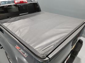 2017 Chevrolet Colorado Crew Cab - - Image 43