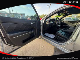 2011 DODGE CHARGER SEDAN V8, HEMI, 5.7 LITER R/T SEDAN 4D