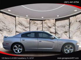 2011 DODGE CHARGER SEDAN V8, HEMI, 5.7 LITER R/T SEDAN 4D