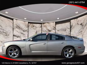 2011 DODGE CHARGER SEDAN V8, HEMI, 5.7 LITER R/T SEDAN 4D