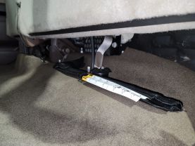 2016 Chevrolet Silverado 1500 Crew Cab - - Image 16