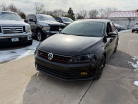 2017 VOLKSWAGEN JETTA SEDAN 4-CYL, TURBO, 1.4 LITER 1.4T SE SEDAN 4D