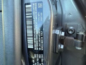 2017 JEEP RENEGADE SUV 4-CYL, MULTIAIR, 2.4L LIMITED SPORT UTILITY 4D