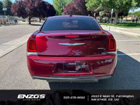 2019 CHRYSLER 300