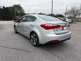 2016 KIA FORTE SEDAN 4-CYL, GDI, 2.0 LITER EX SEDAN 4D