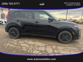 2022 KIA SOUL WAGON 4-CYL, 2.0 LITER LX WAGON 4D