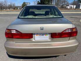 2000 Honda Accord - Image 6