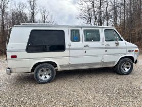 1989 CHEVROLET G20 VANS CARGO 5.7 WHEELCHAIR LIFT at T&T Repairables - used car dealership in Spencer, Indiana.