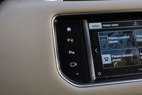 2016 Land Rover Range Rover Sport - Image 34