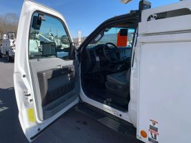 2016 FORD F550 SUPER DUTY 45FT BUCKET TRUCK  ALTEC AT40M BUCKET TRUCKS V8, TURBO DIESEL, 6.7 LITER XL 165" W.B. 2D - Eddies Auto Sales