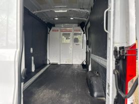 2019 Ford Transit 350 Van - Image 9