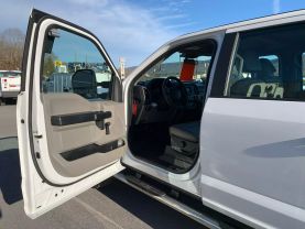 2020 FORD F250 SUPER DUTY CREW CAB 8FT KNAPHEIDE SERVICE BED TRUCK SERVICE/UTILITY TRUCKS V8, FLEX FUEL, 6.2 LITER XL PICKUP 4D 8 FT - Eddies Auto Sales
