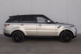 2016 Land Rover Range Rover Sport - Image 9