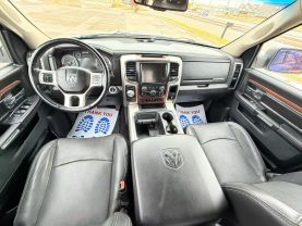 2017 RAM 1500 CREW CAB PICKUP V8, HEMI, 5.7 LITER LARAMIE PICKUP 4D 5 1/2 FT
