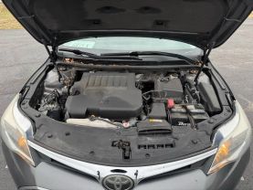 2018 Toyota Avalon - Image 16