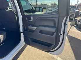 2018 CHEVROLET SILVERADO 1500 CREW CAB PICKUP V8, ECOTEC3, 5.3 LITER LT PICKUP 4D 5 3/4 FT