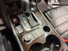 2013 VOLKSWAGEN TOUAREG SUV V6, TURBO DIESEL, 3.0 LITER TDI EXECUTIVE SPORT UTILITY 4D