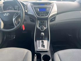 2013 HYUNDAI ELANTRA SEDAN 4-CYL, PZEV, 1.8 LITER LIMITED SEDAN 4D