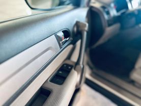 2010 HONDA CR-V SUV 4-CYL, VTEC, 2.4 LITER LX SPORT UTILITY 4D