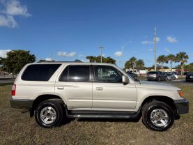 2000 TOYOTA 4RUNNER SUV V6, 3.4 LITER SR5 SPORT UTILITY 4D