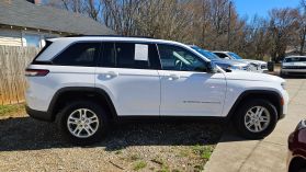 2024 Jeep Grand Cherokee - Image 4