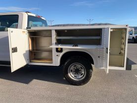 2020 FORD F250 SUPER DUTY CREW CAB 8FT KNAPHEIDE SERVICE BED TRUCK SERVICE/UTILITY TRUCKS V8, FLEX FUEL, 6.2 LITER XL PICKUP 4D 8 FT - Eddies Auto Sales